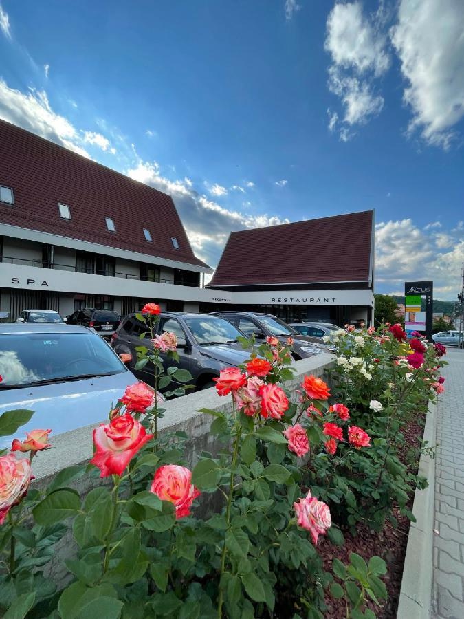 Altus Hotel&Spa Praid Buitenkant foto