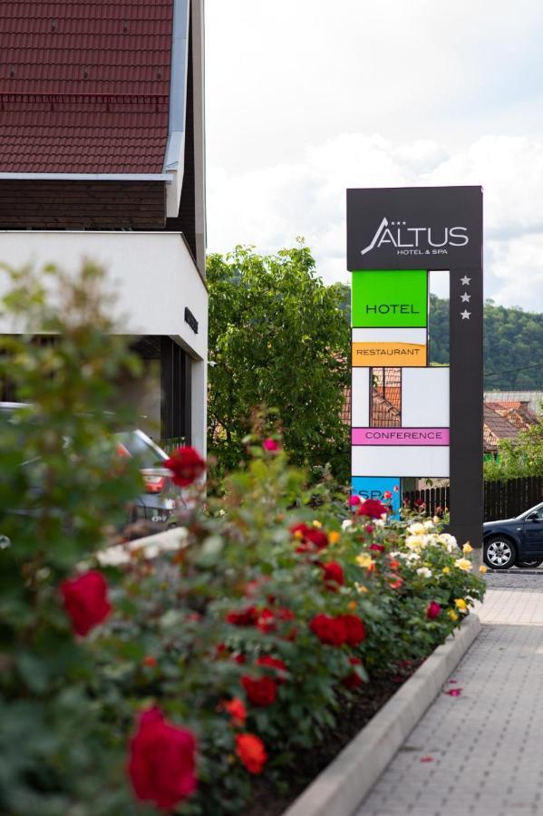 Altus Hotel&Spa Praid Buitenkant foto